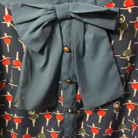 Funky Dress - Picture 2 of 5